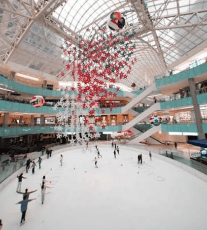Galleria Ice Skating Center