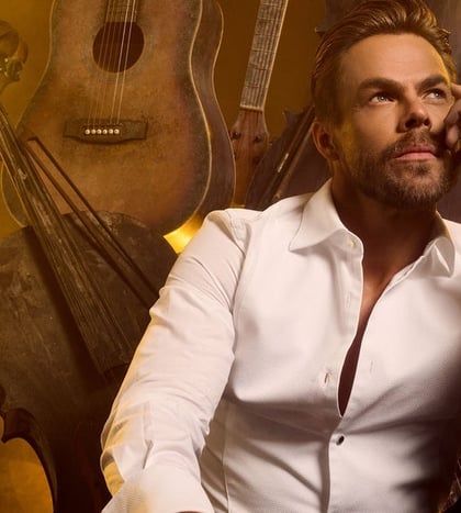 Derek Hough - Dance For The Holidays in Austin