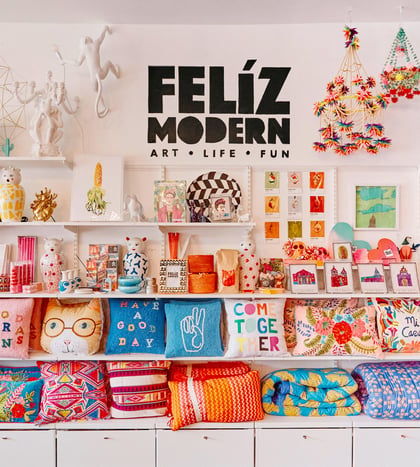 Feliz Modern POP at Pearl